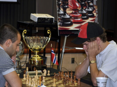 Varuzhan Akobian vs. on Ludvig Hammer_2